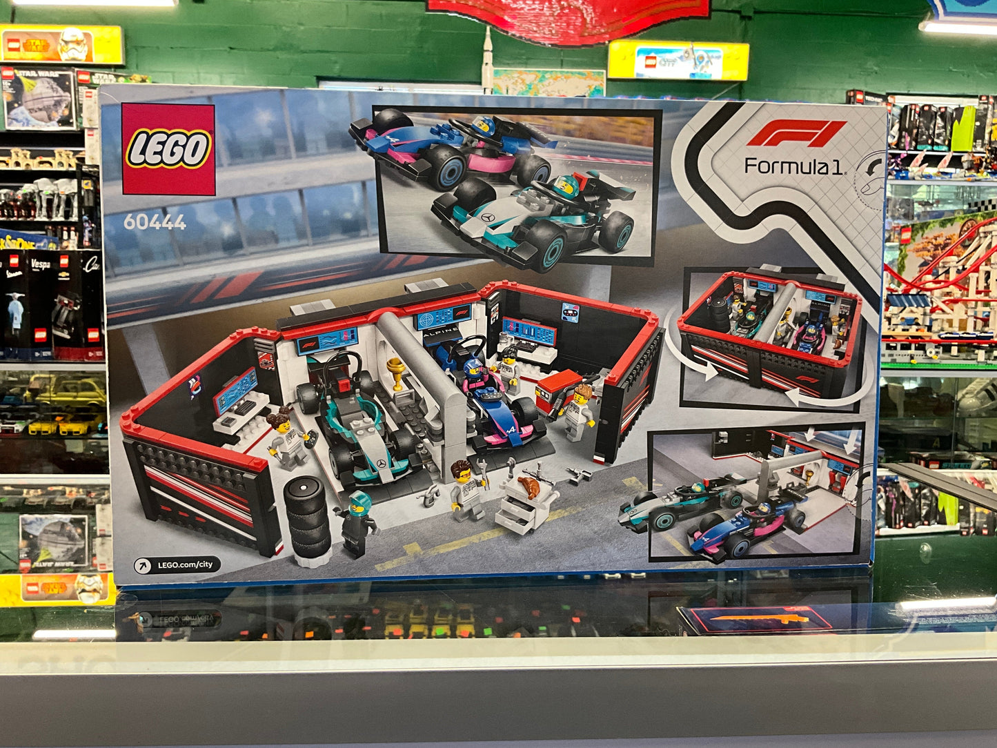 F1® Garage & Mercedes-AMG & Alpine Cars, 60444
