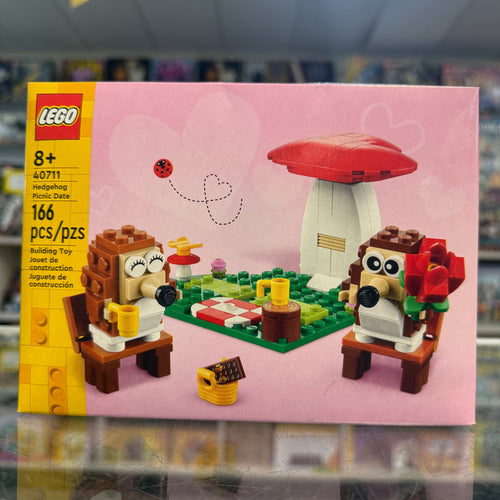 Hedgehog Picnic Date, 40711